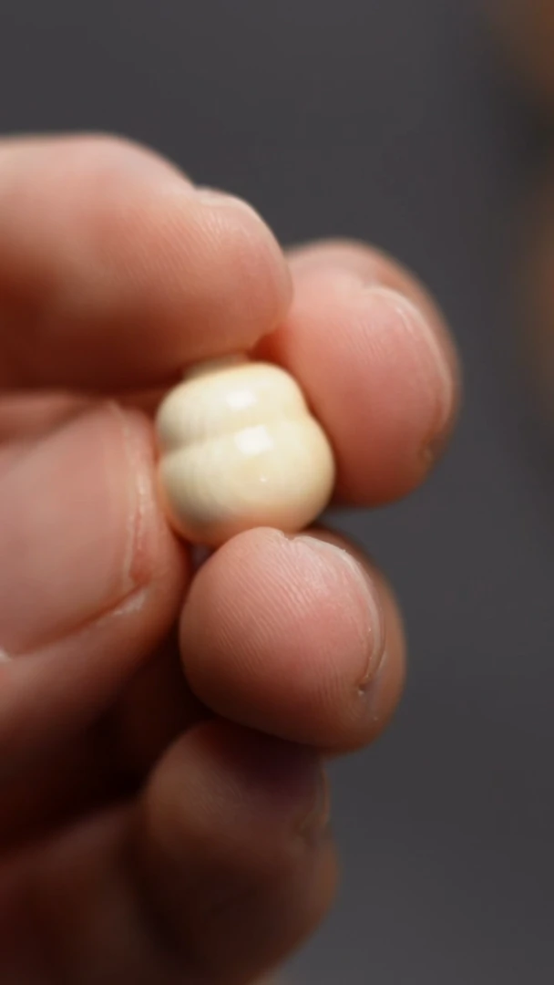 吊坠猴头核桃猛犸