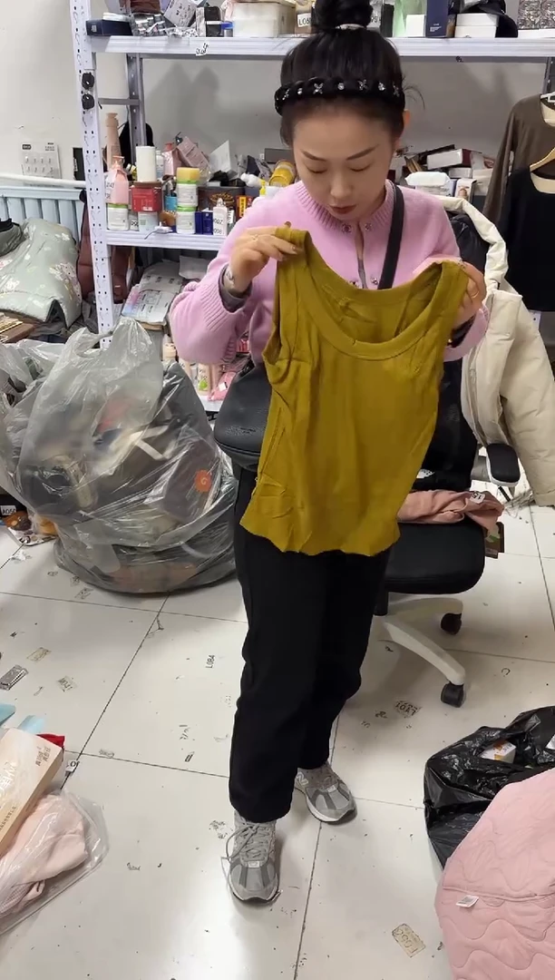 PVC点点小红心 关注主播