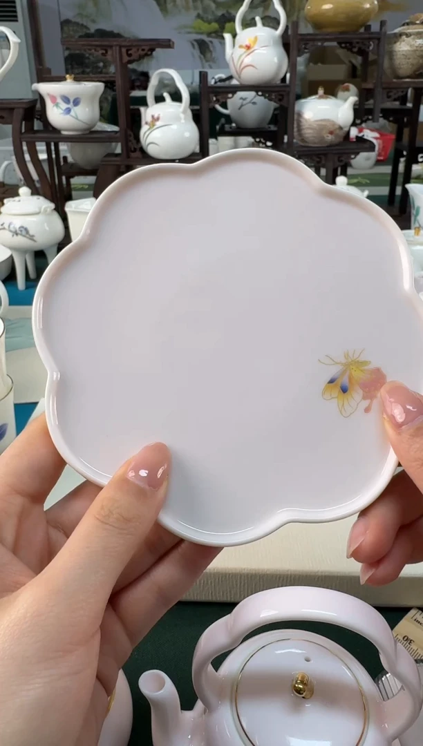 【闪购商品】瓷器 ······.......