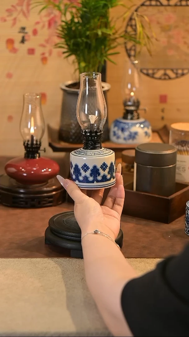 景德镇陶瓷油灯摆件