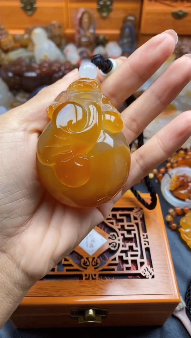 未镶嵌1玛瑙/玉髓君****1ll