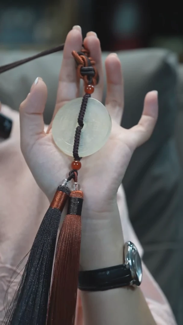 未镶嵌岫玉车挂车挂平安扣