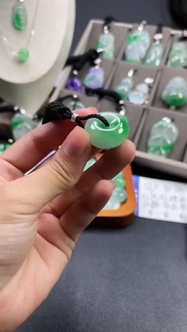颈饰未镶嵌翡翠  所见即所得 一图一物