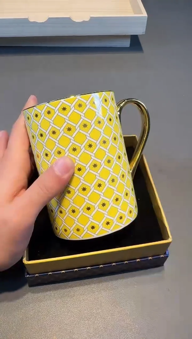 【闪购商品】瓷片新号开播啦全场福利保正保真