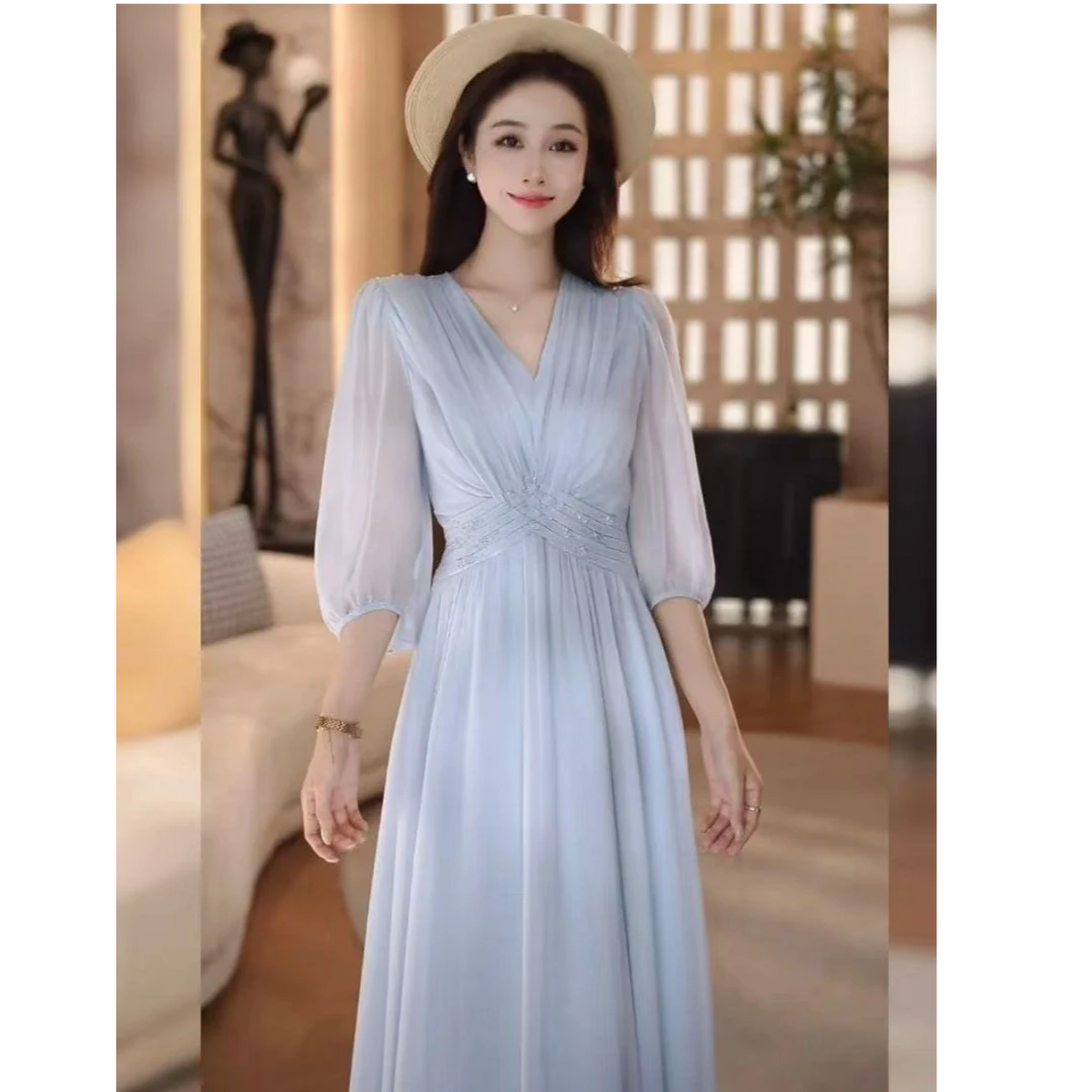 气质褶皱蓝色连衣裙夏季新款收腰显瘦度假轻奢长裙V领连衣裙A522