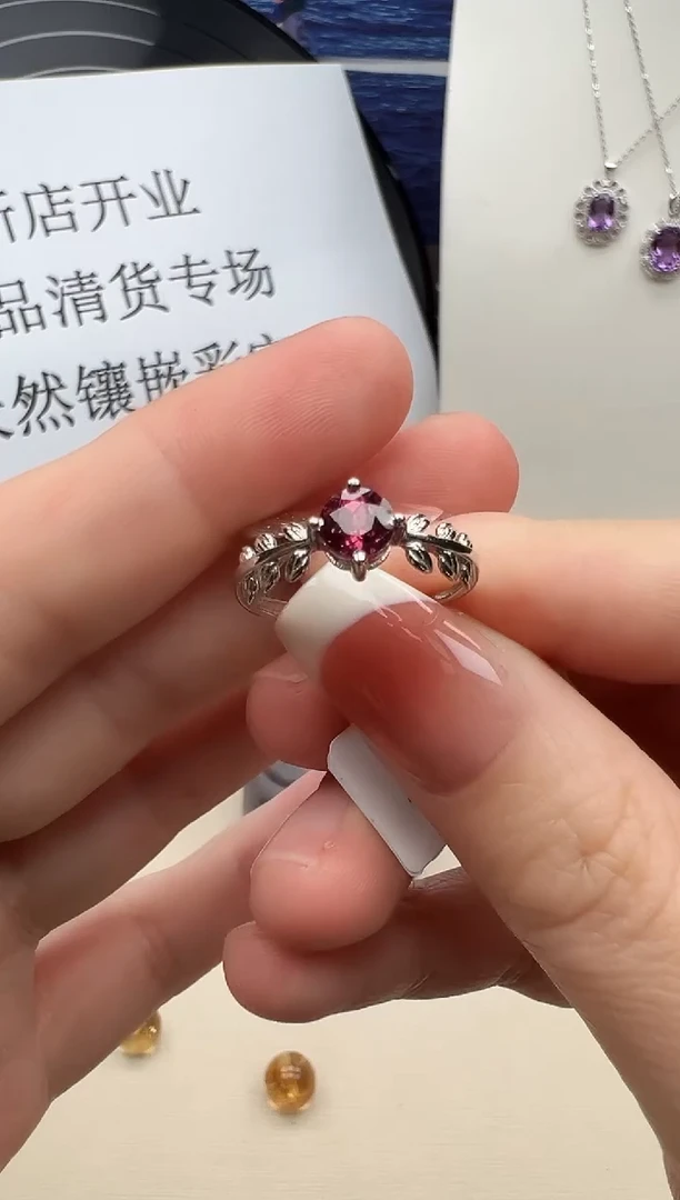 银S925镶嵌戒指石榴石48