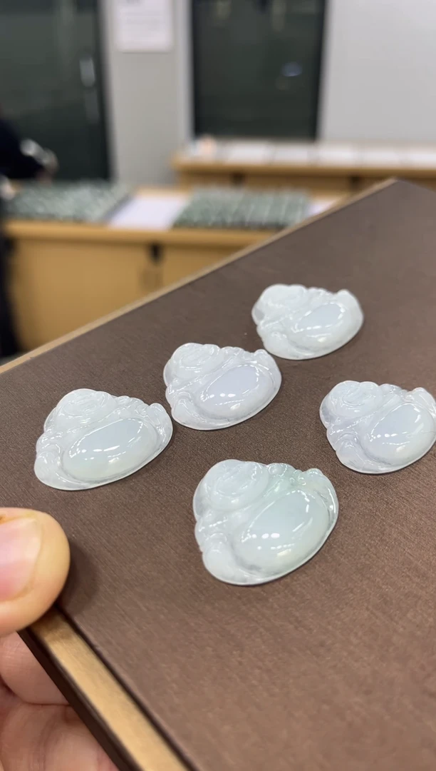 吊坠(不含链)未镶嵌翡翠佛公吊坠/多样性发其一