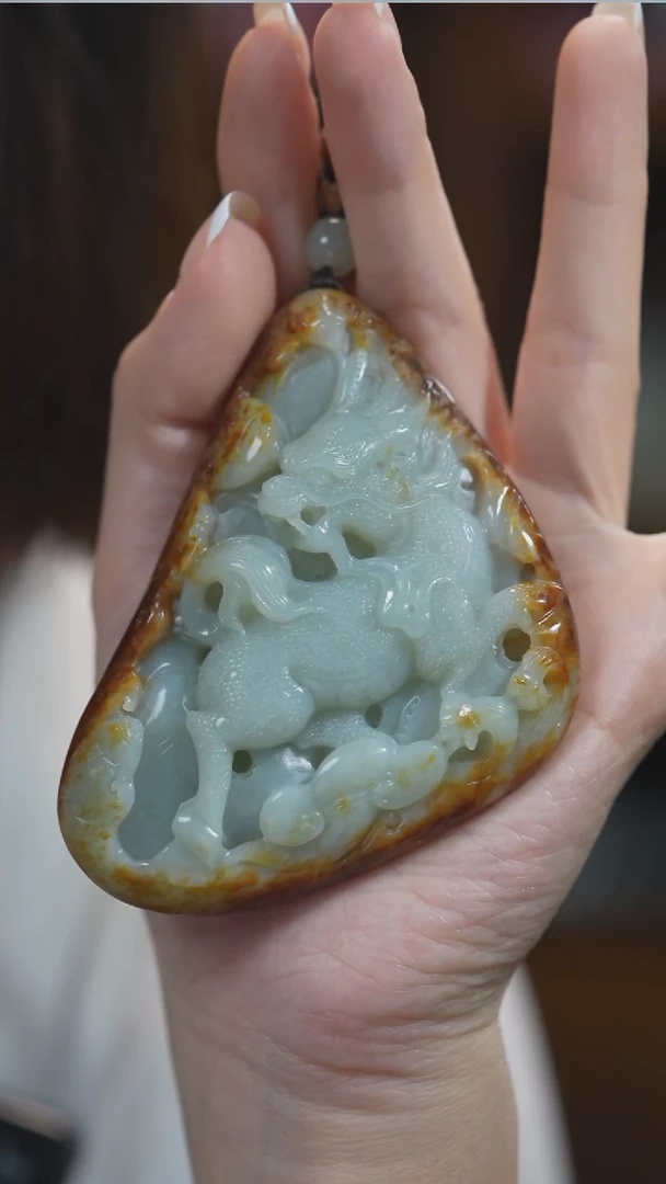 未镶嵌和田玉把件麒麟