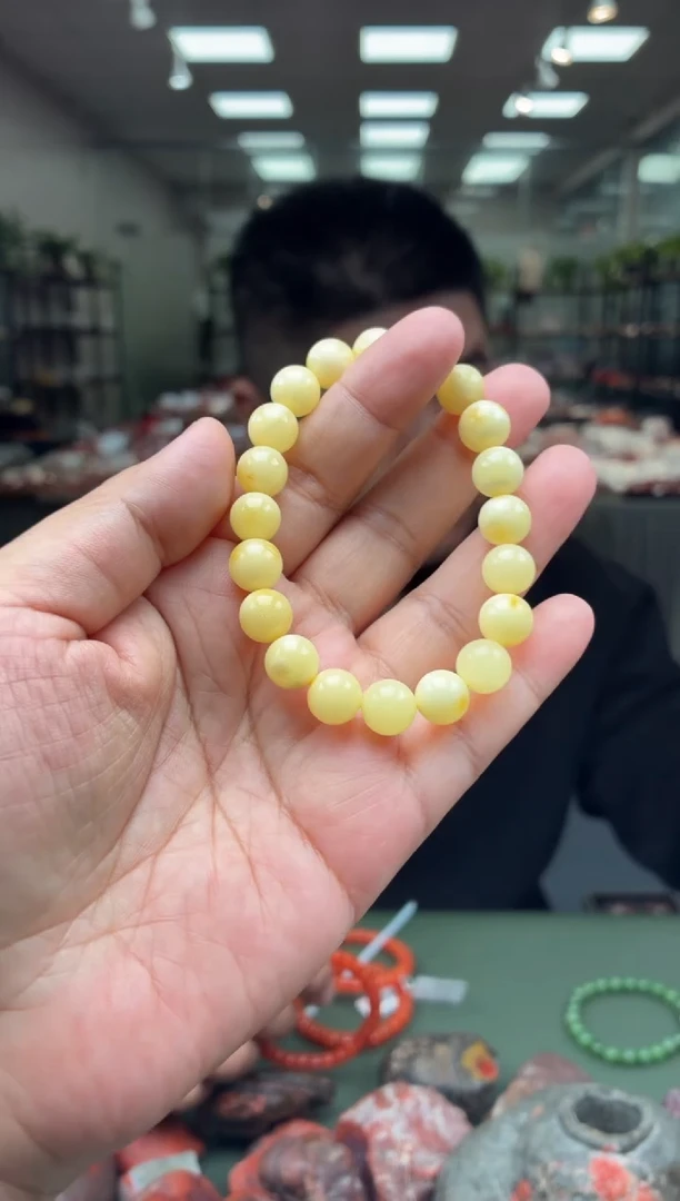 手串蜜蜡未镶嵌单圈手串一条约9mm多样性发货