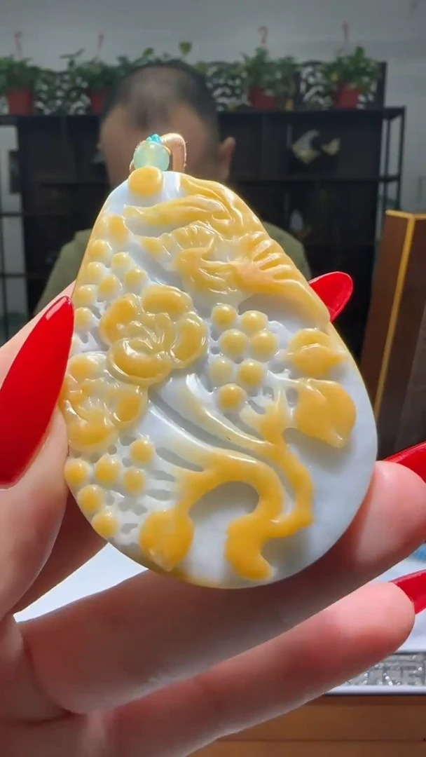 【闪购商品】翡翠颈饰未镶嵌天然翡翠A货吊坠