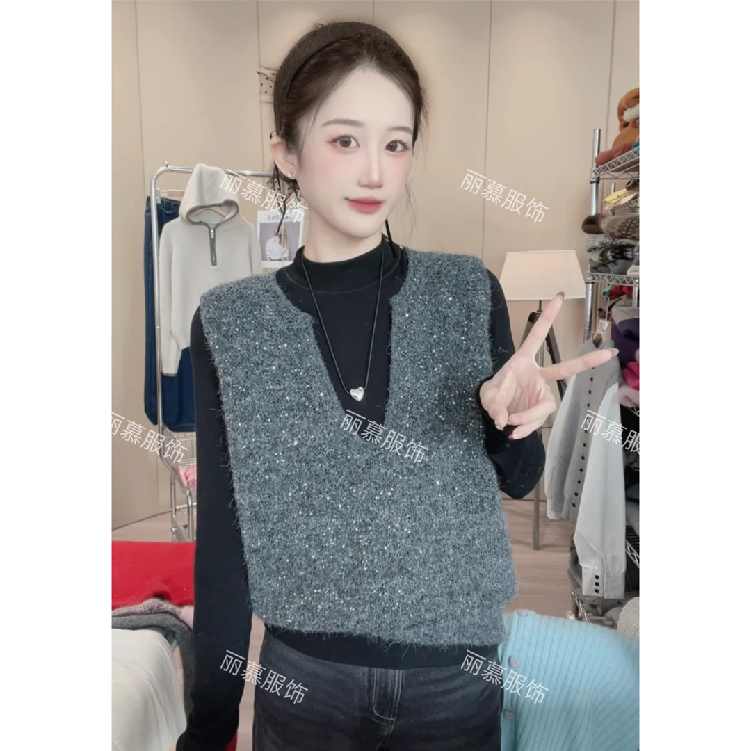 【鸡心领亮片马甲】早春V领亮片气质宽松叠穿无袖针织马甲坎肩1169