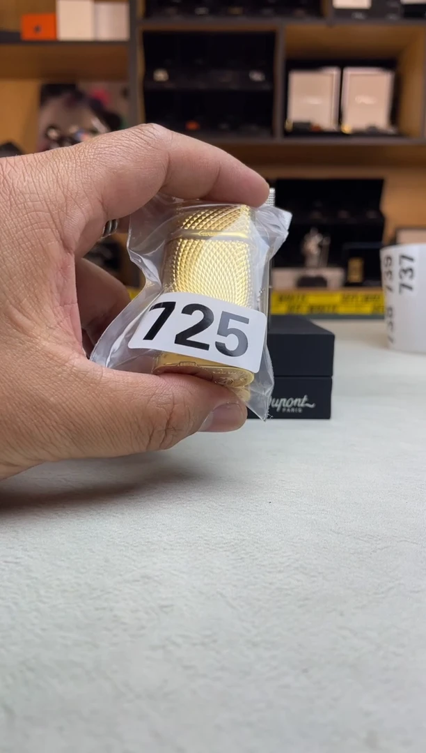 目**至【黑屋奢品】打火机专用编码725