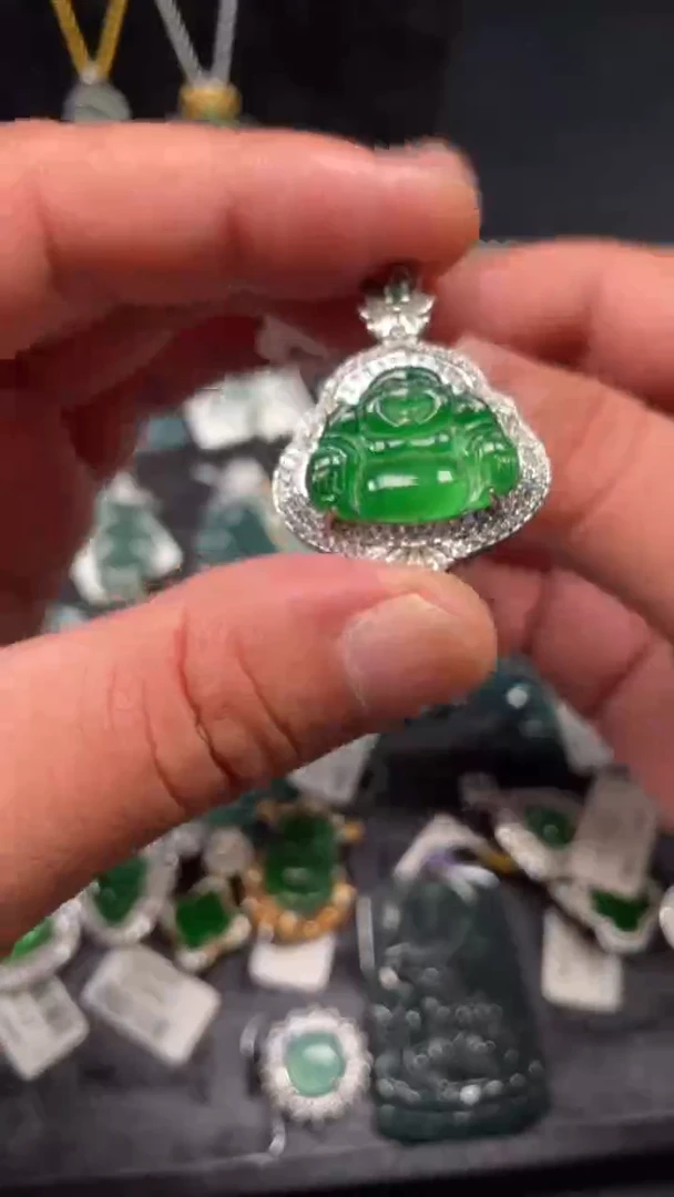 翡翠合金颈饰纯天然翡翠A货冰种满绿佛公吊坠
