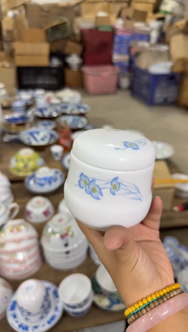 摆件水仙花小罐微瑕请慎拍