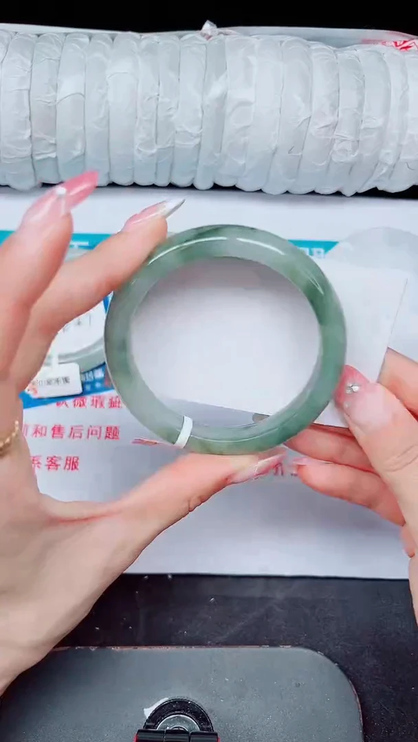 未镶嵌手镯石英质玉224-58/59