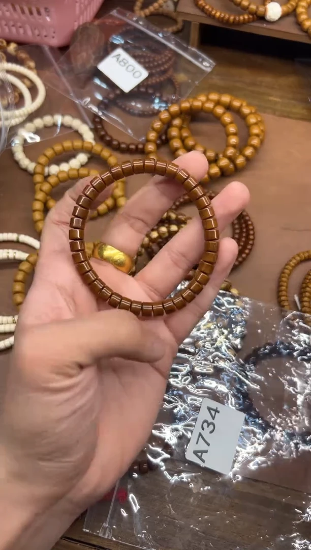 手串紫金鼠A734 5*7咖皮直切纯肉