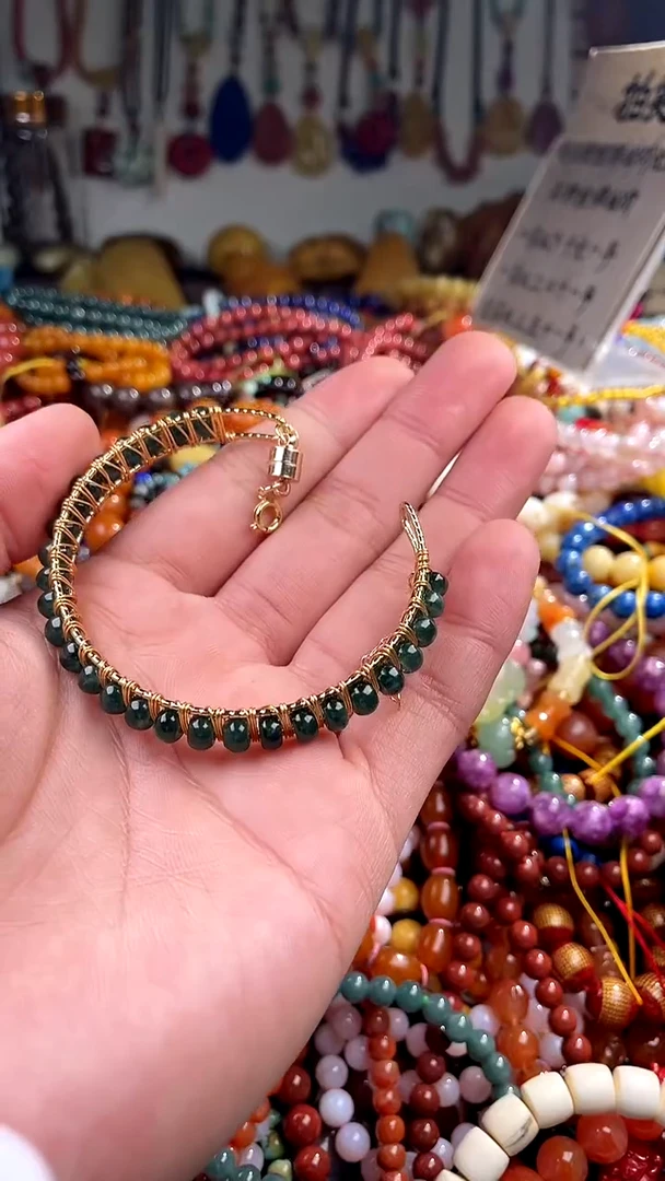 【闪购商品】翡翠手链未镶嵌(一物一件)135395