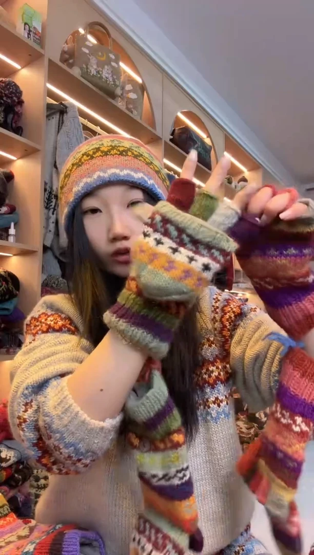 羊毛宝***宝百羊毛五指手套B073