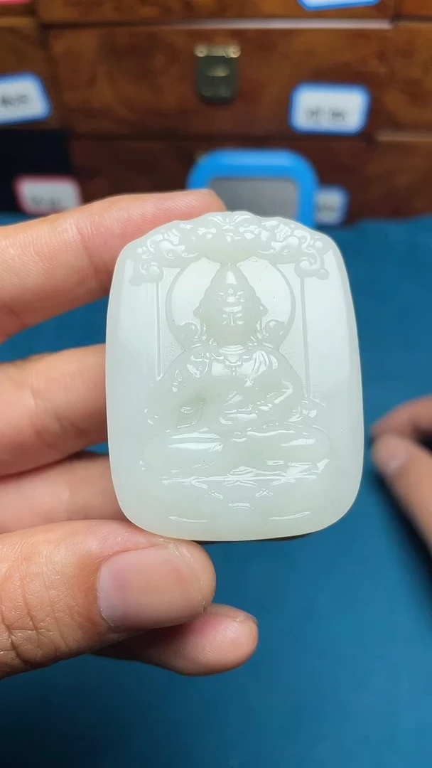 和田玉未镶嵌把件和田玉