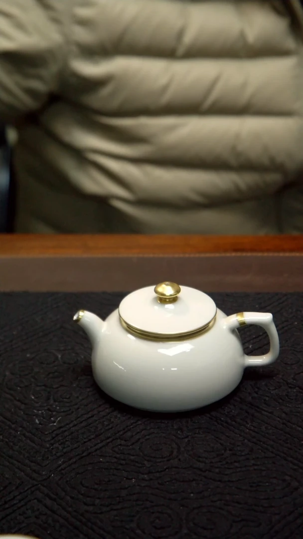 摆件瓷景德镇纯手工瓷器