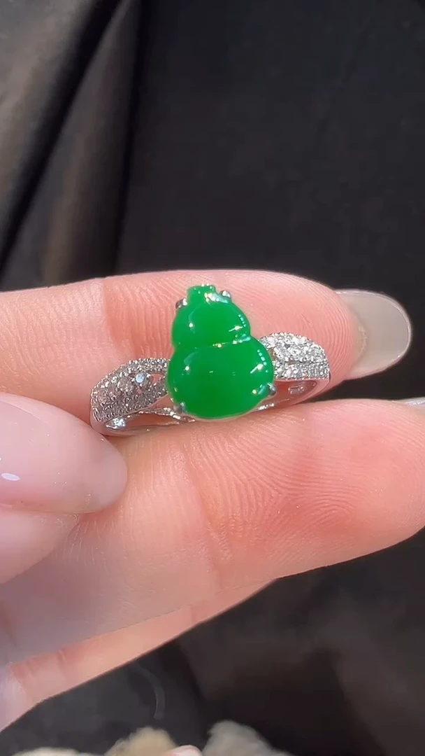 18K金镶嵌戒指翡翠AL6