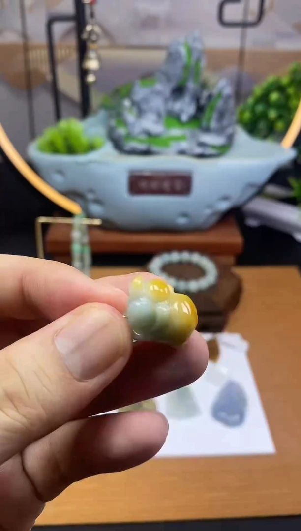 吊坠(不含链)未镶嵌翡翠猪-@@CMT