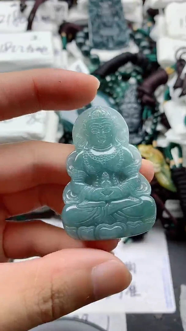 翡翠未镶嵌颈饰记*8888