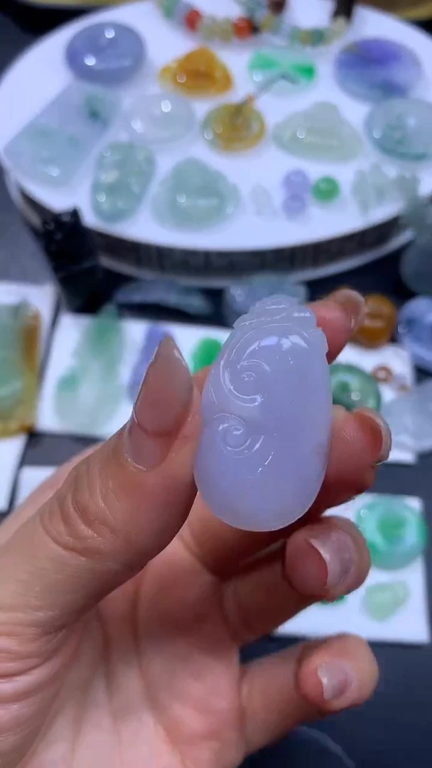 【闪购商品】定制翡翠未镶嵌翡翠