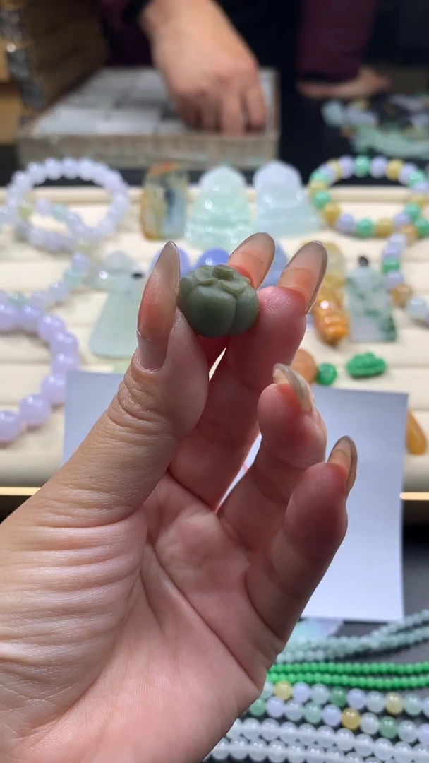 【闪购商品】定制翡翠未镶嵌翡翠