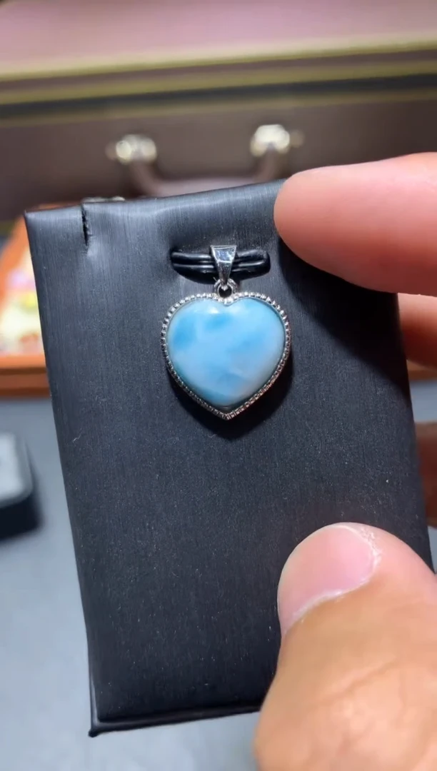 针钠钙石未镶嵌颈饰Q57【多样性发其一】