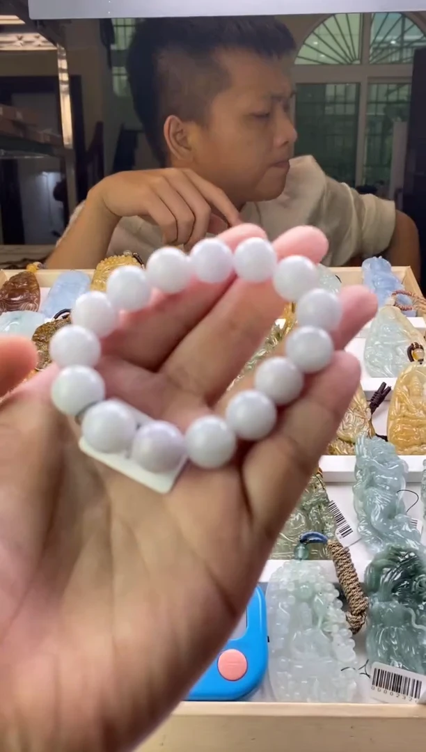 翡翠未镶嵌吊坠(不含链)天然翡翠