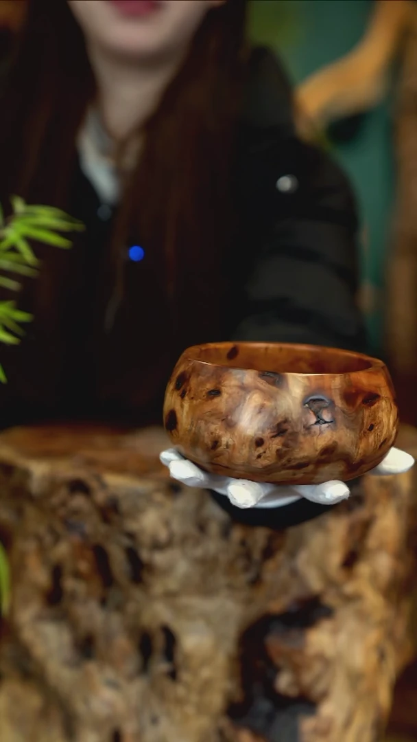 木吉**臻雷击枣木聚宝盆