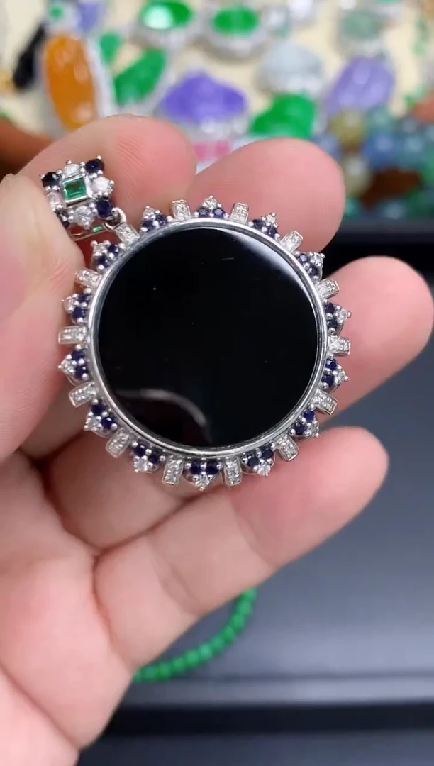 颈饰18K金镶嵌翡翠537-中国好珍宝