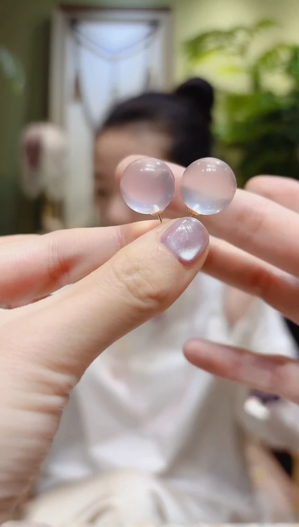 【闪购商品】水晶耳钉18K金镶嵌粉水晶耳钉