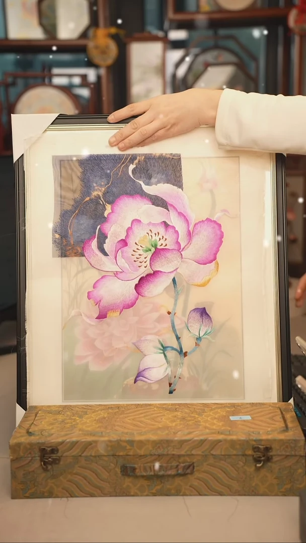 扇子苏绣绣片 30乘40