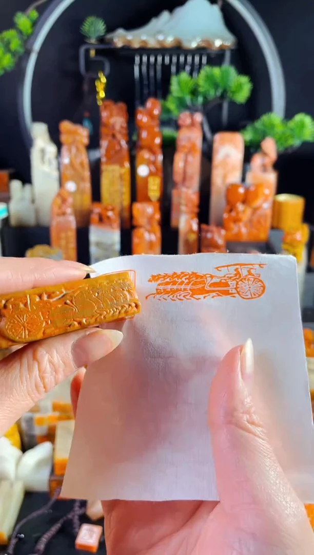 老挝石印石手工篆刻《车马图》1.5*5木纹