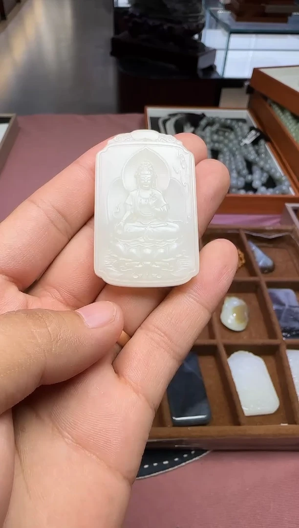 未镶嵌和田玉挂件【陆1104】173 7026