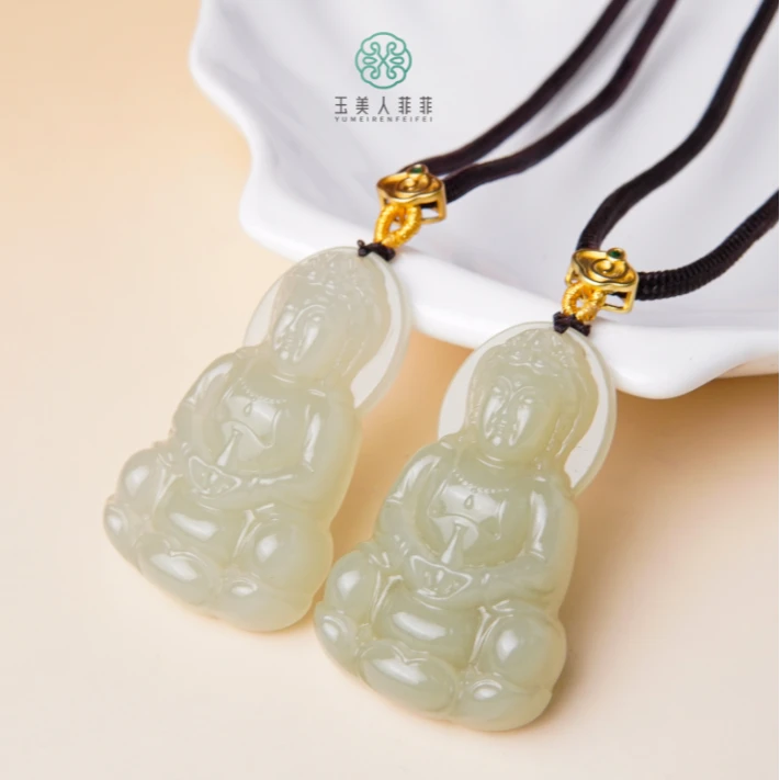 石惑珠宝~和田玉观音约52*31mm吊坠%多样性发一
