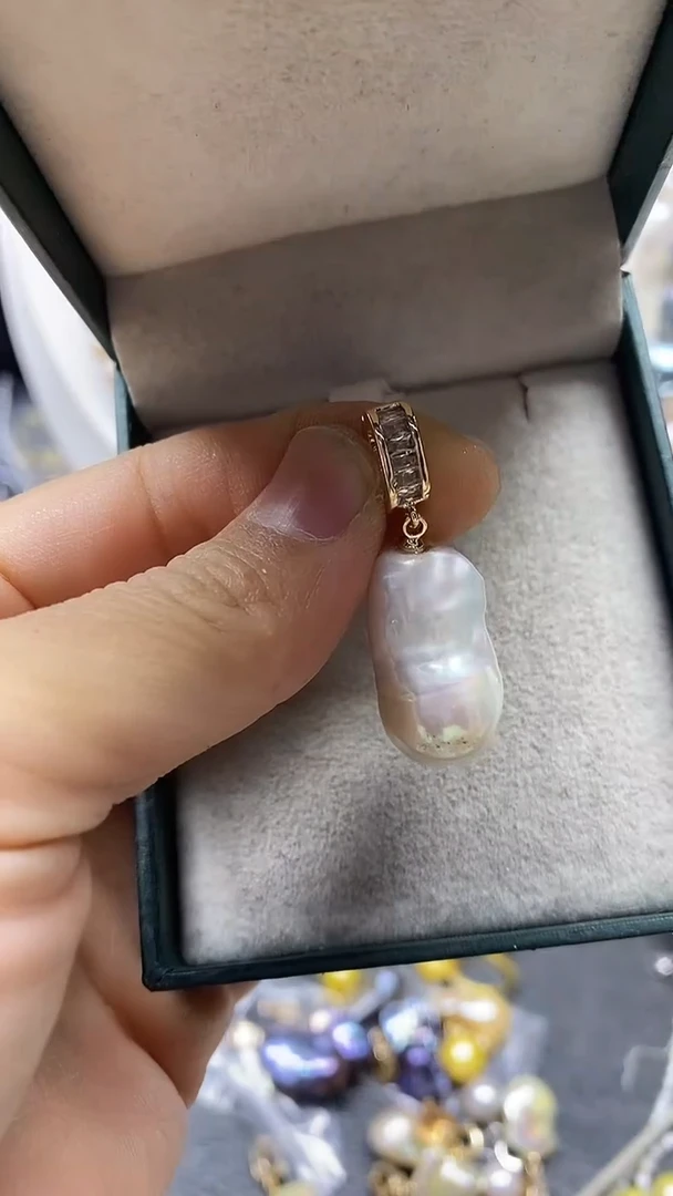 颈饰未镶嵌淡水珍珠多人