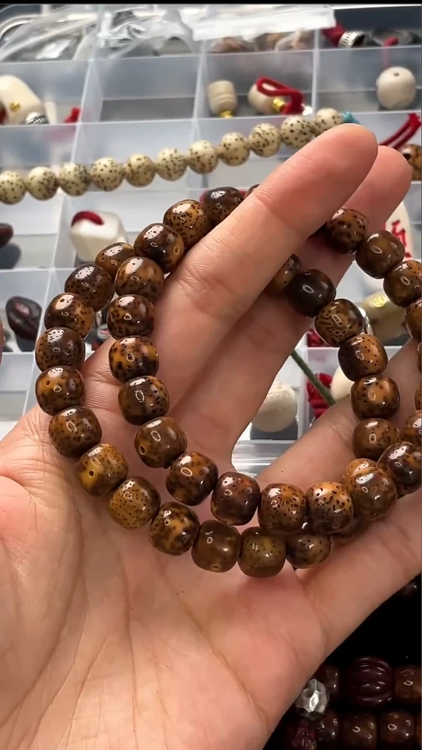 手串星月菩提精工级浅珀花皮桶珠10*9手串