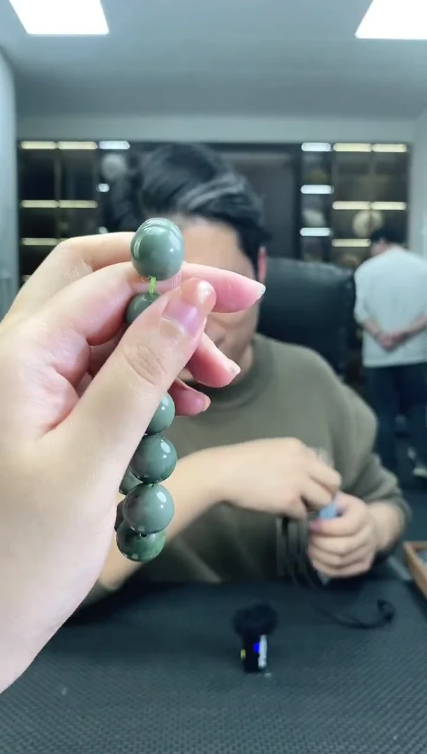 未镶嵌手串和田玉4