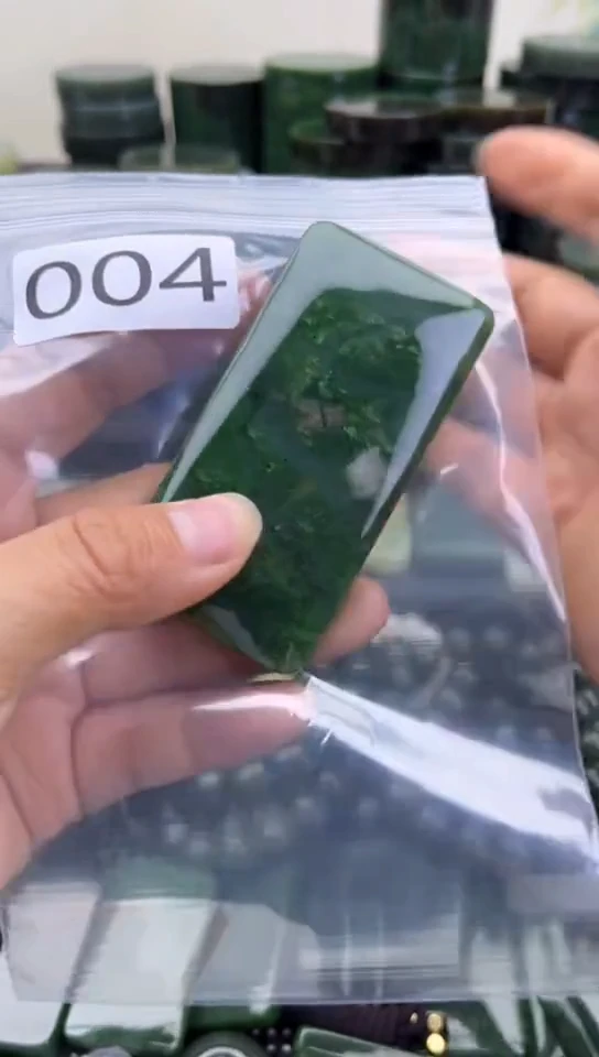 未镶嵌和田玉珠宝半成品牌子