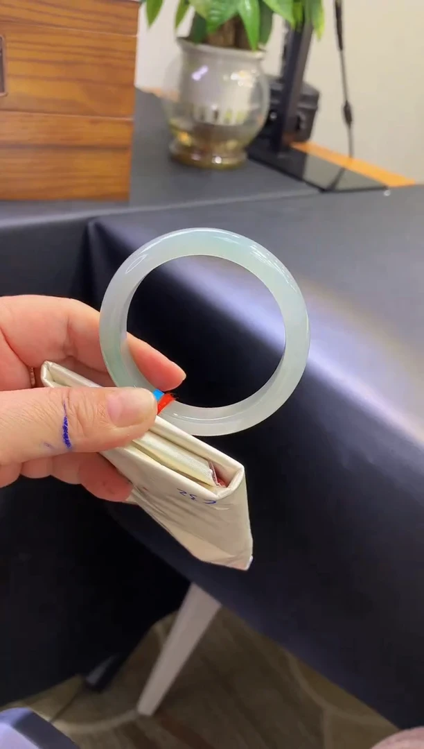 未镶嵌手镯翡翠翡翠手镯C32