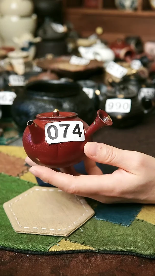紫砂全手工撒金系列-130毫升茶壶
