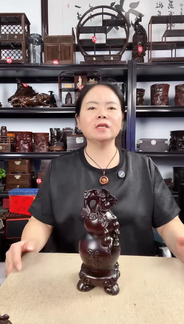 木葫芦老李红木工艺品