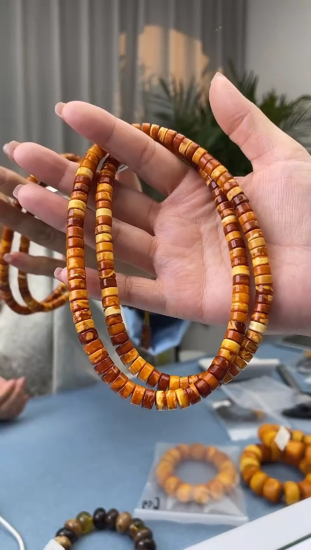 【闪购商品】蜜蜡珠宝奇石未镶嵌假一罚十，发一件026.7