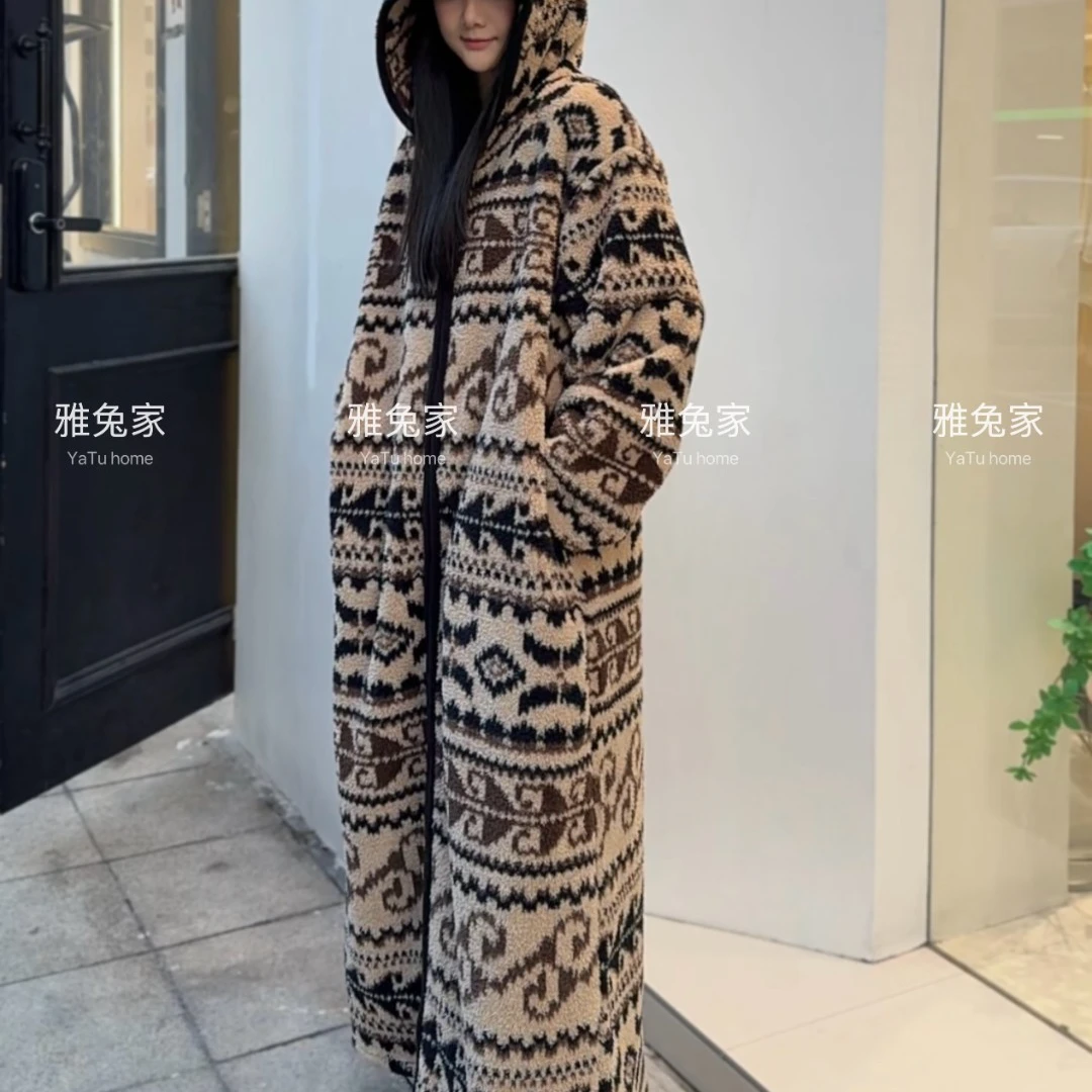 【雅兔家】冬季米粒绒费尔岛系列-加厚保暖舒适家居被窝长款女睡袍