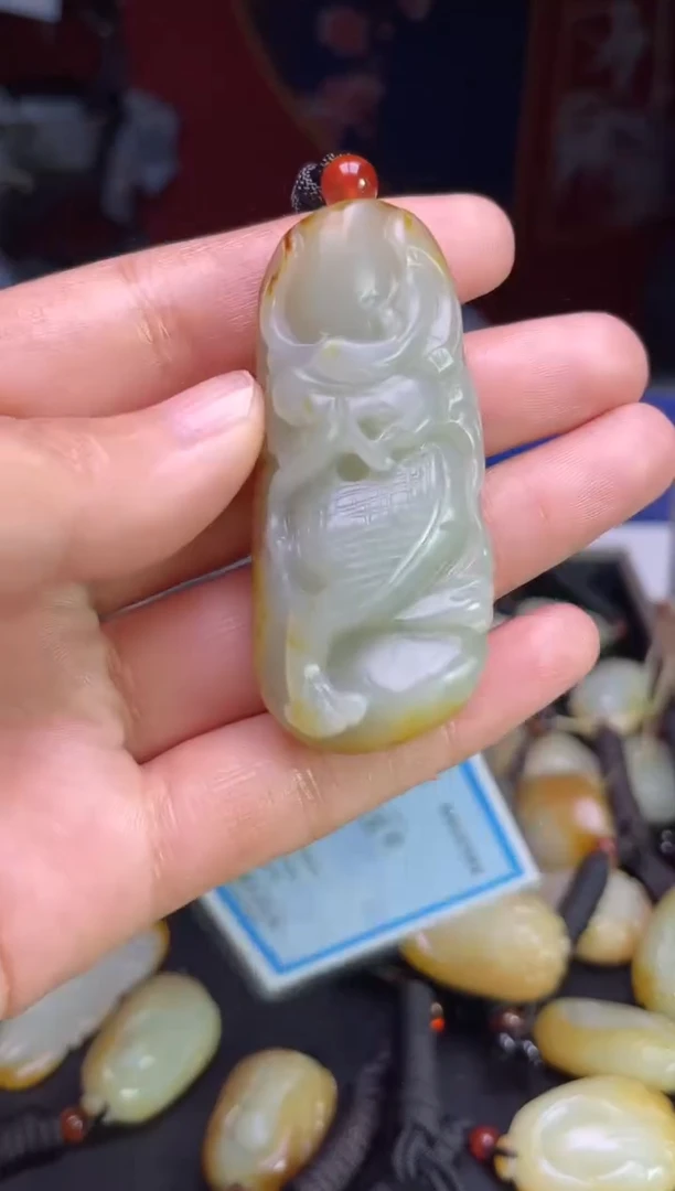 颈饰未镶嵌和田玉123