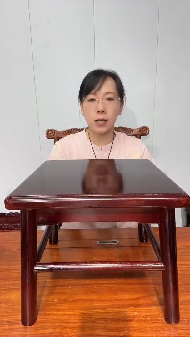 木非花正方小板凳30*30*25.5