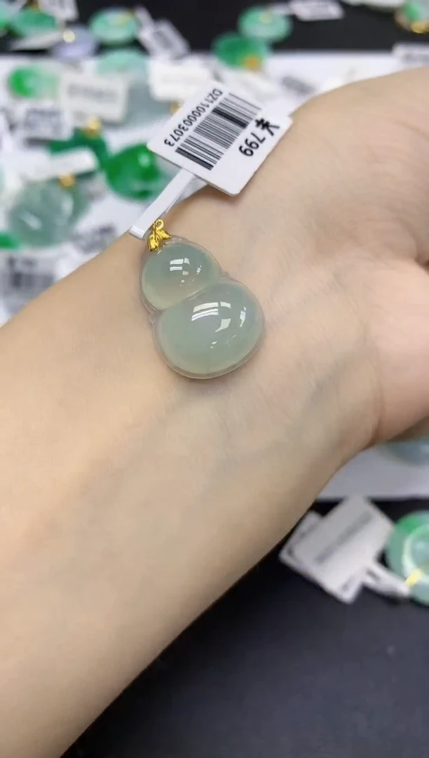 颈饰18K金镶嵌翡翠天然缅甸翡翠A货百元以上9元证书费自理